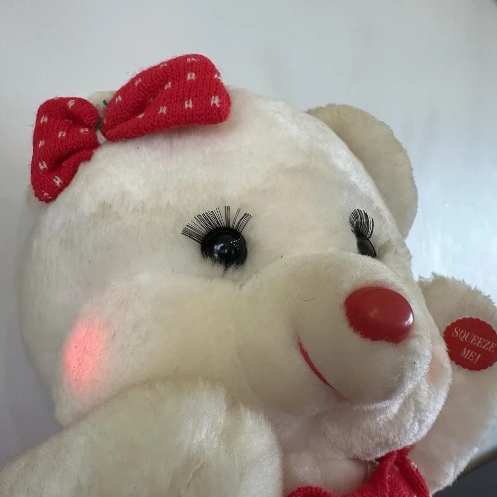 VTG 80's TL Toys White Christmas Girl Blushing Musical Teddy Bear Singing RARE
